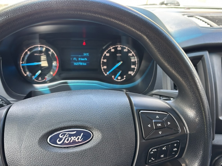 Ford Ranger Xl M 4X4 2.2Cx — foto 6 de 9