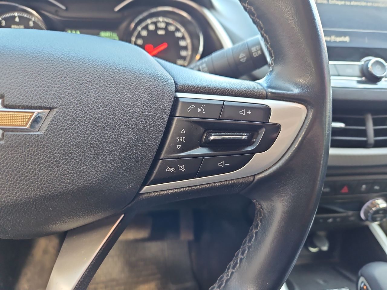 Chevrolet Onix Onix Hb 4x2 1.0 At 2024 Usado en Usados de Primera - Sergio Escobar