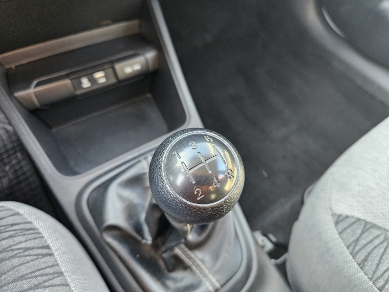 Kia Soluto Soluto Lx 1.4l 5mt Ac - 2225 2023 Usado en Rosselot Usados
