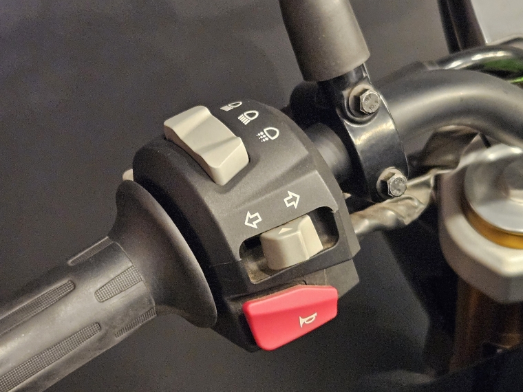 Bmw G 310 r . 2025 Usado en BMW Premium Selection