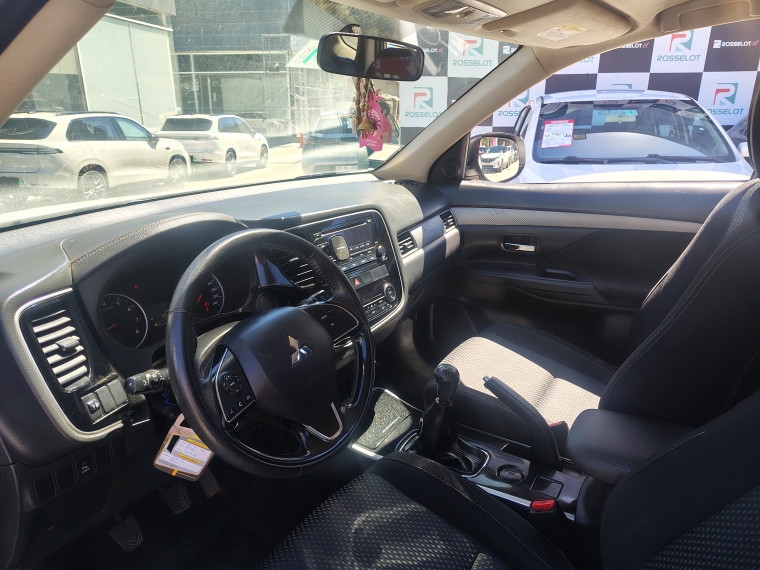 Mitsubishi Outlander Outlander 2.0 2019 Usado en Rosselot Usados