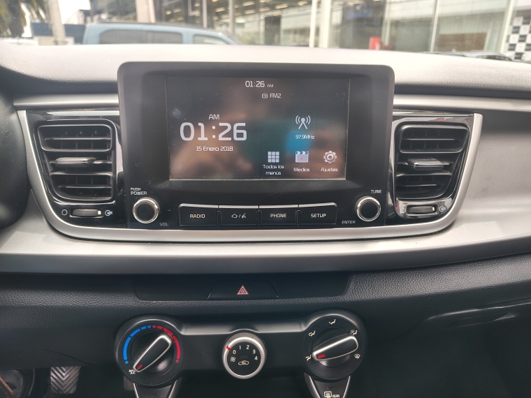 Kia Rio 5 Rio 5 Ex 1.4 2020 Usado en Rosselot Usados