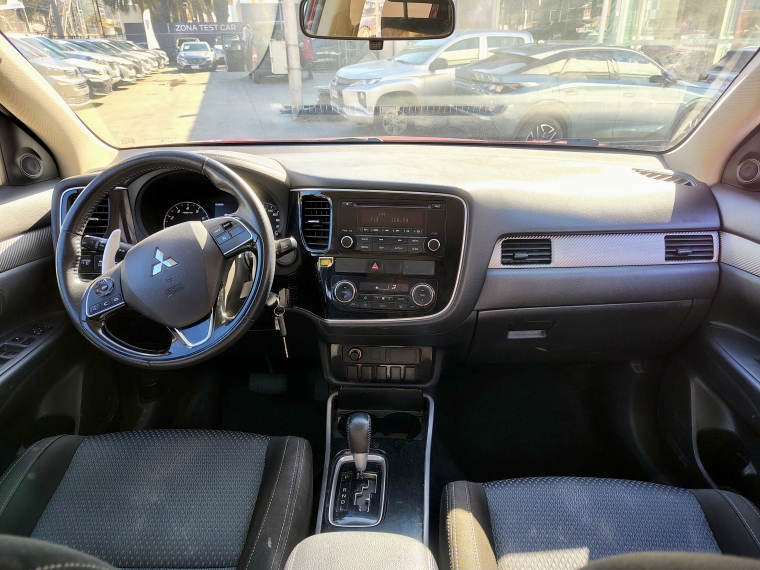 Mitsubishi Outlander Outlander 4x4 At Glx 2.4 + 2018 Usado en Rosselot Usados
