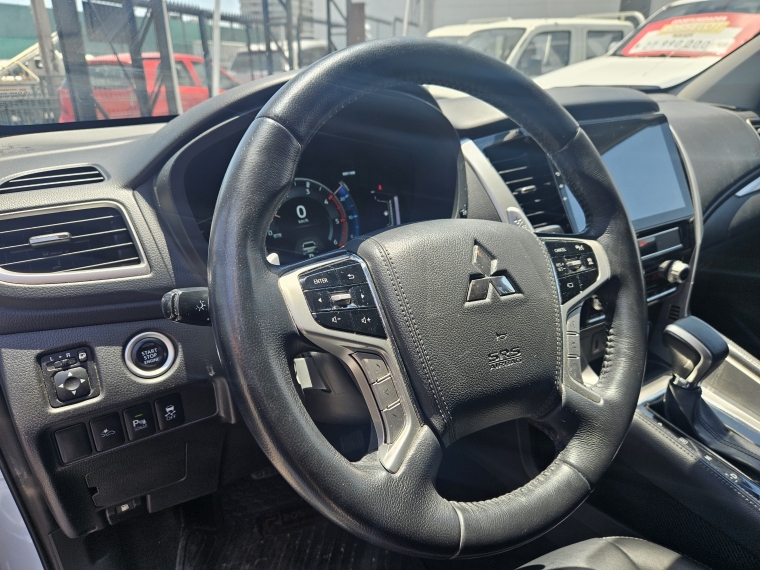 Mitsubishi Montero sport Montero Sport 2.4 4x2 2wd At 2021 Usado en Rosselot Usados