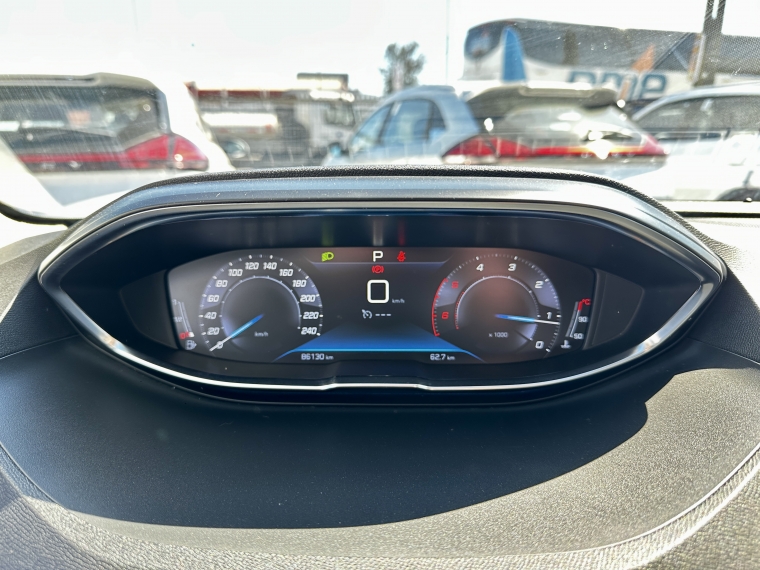 Peugeot 5008 5008 Active Bluehdi 1.5 Aut 2021 Usado en Rosselot Usados