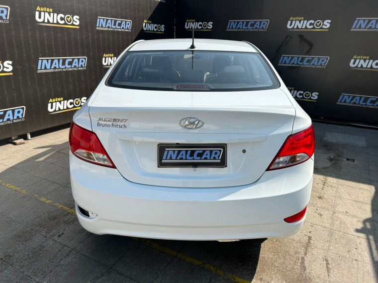 Hyundai Accent Rb Gl Aut 2017 Usado  Usado en Webautos.cl