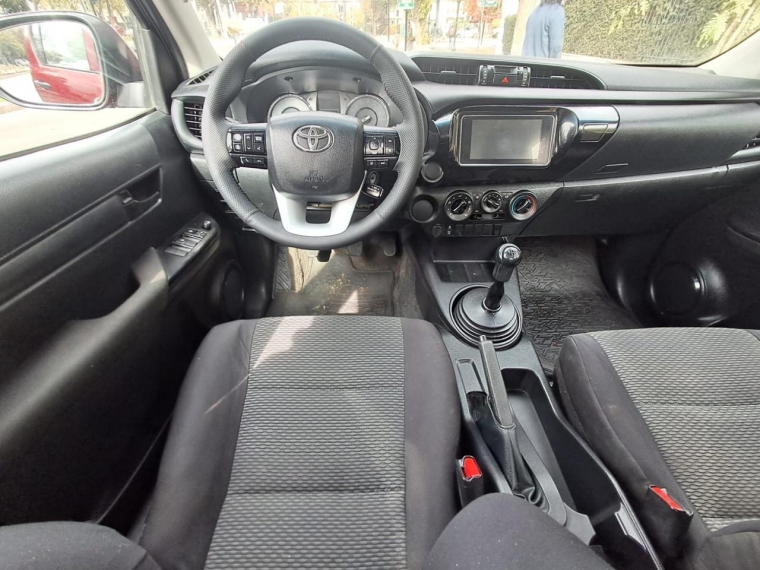 TOYOTA HILUX DX 4X2  2.4 - imagen 8