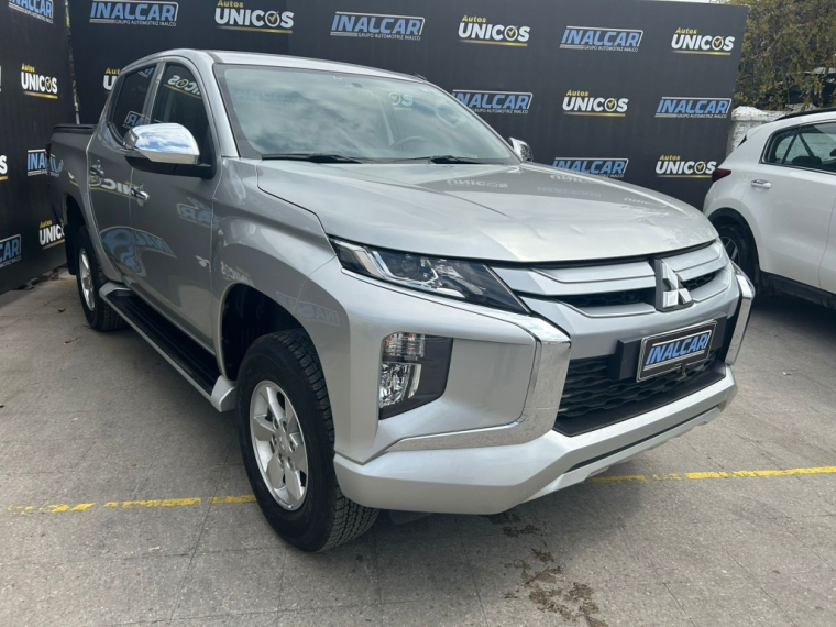 Mitsubishi L200 Katana Cr 2.4 4x2 2023 Usado  Usado en Webautos.cl