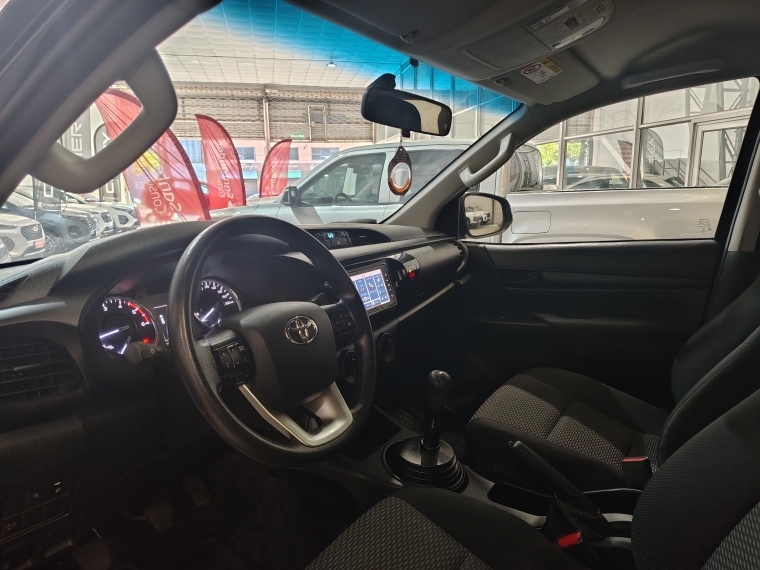 Toyota Hilux Hilux D/cab Turbo 4x2 2.5 2023 Usado en Rosselot Usados