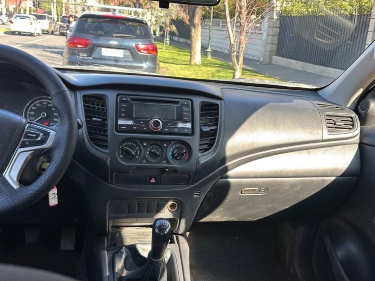 MITSUBISHI L200 KATANA CRT 4X4 2.4 - imagen 11