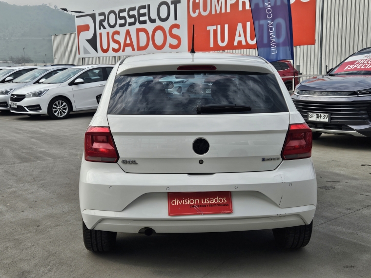 Volkswagen Gol Gol Highline 1.6 2023 Usado en Rosselot Usados