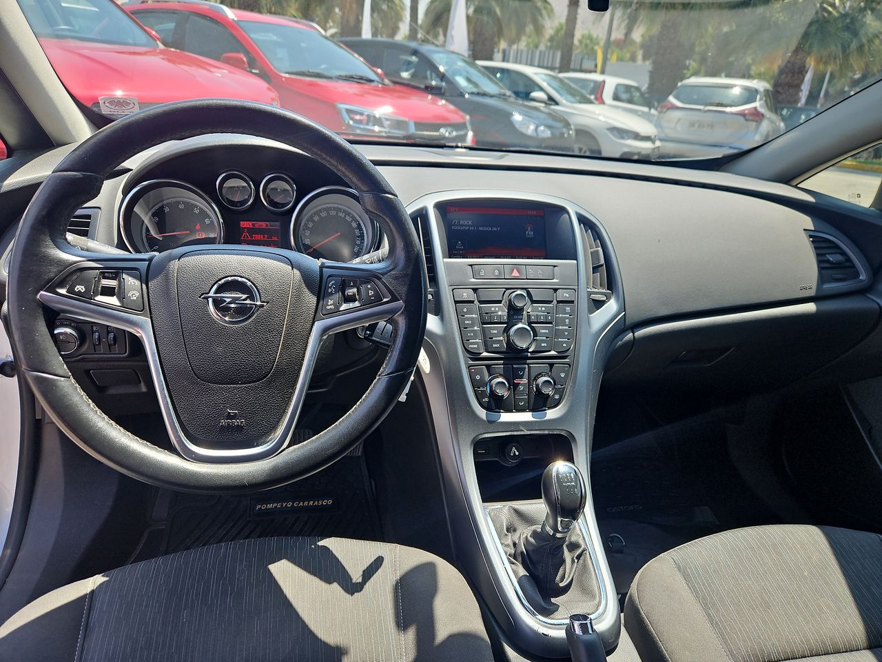 Opel Astra Astra Gtc Enjoy 1.6 2016 Usado en Usados de Primera - Sergio Escobar