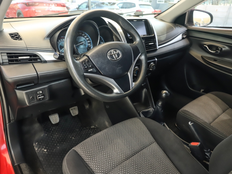 Toyota Yaris 1.5 Gli 2016  Usado en Guillermo Morales Usados