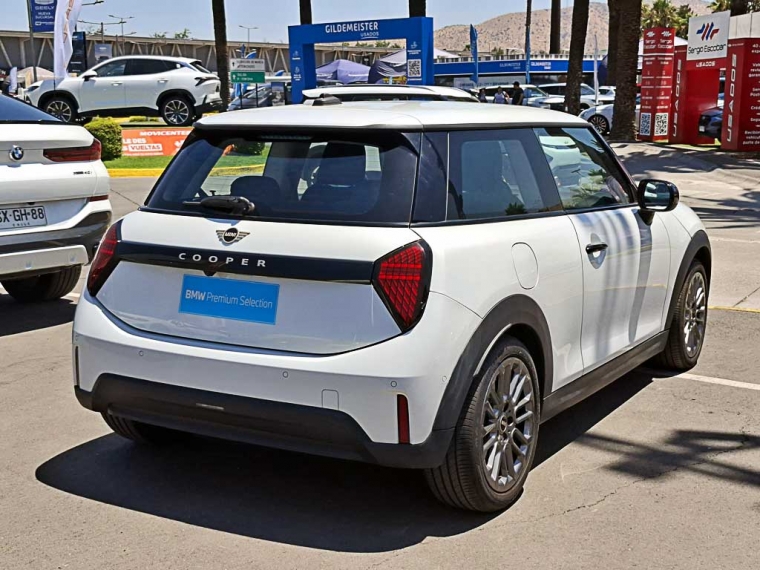 Mini Cooper C 1.5 Hb 3p Essential 2025 Usado  Usado en BMW Premium Selection