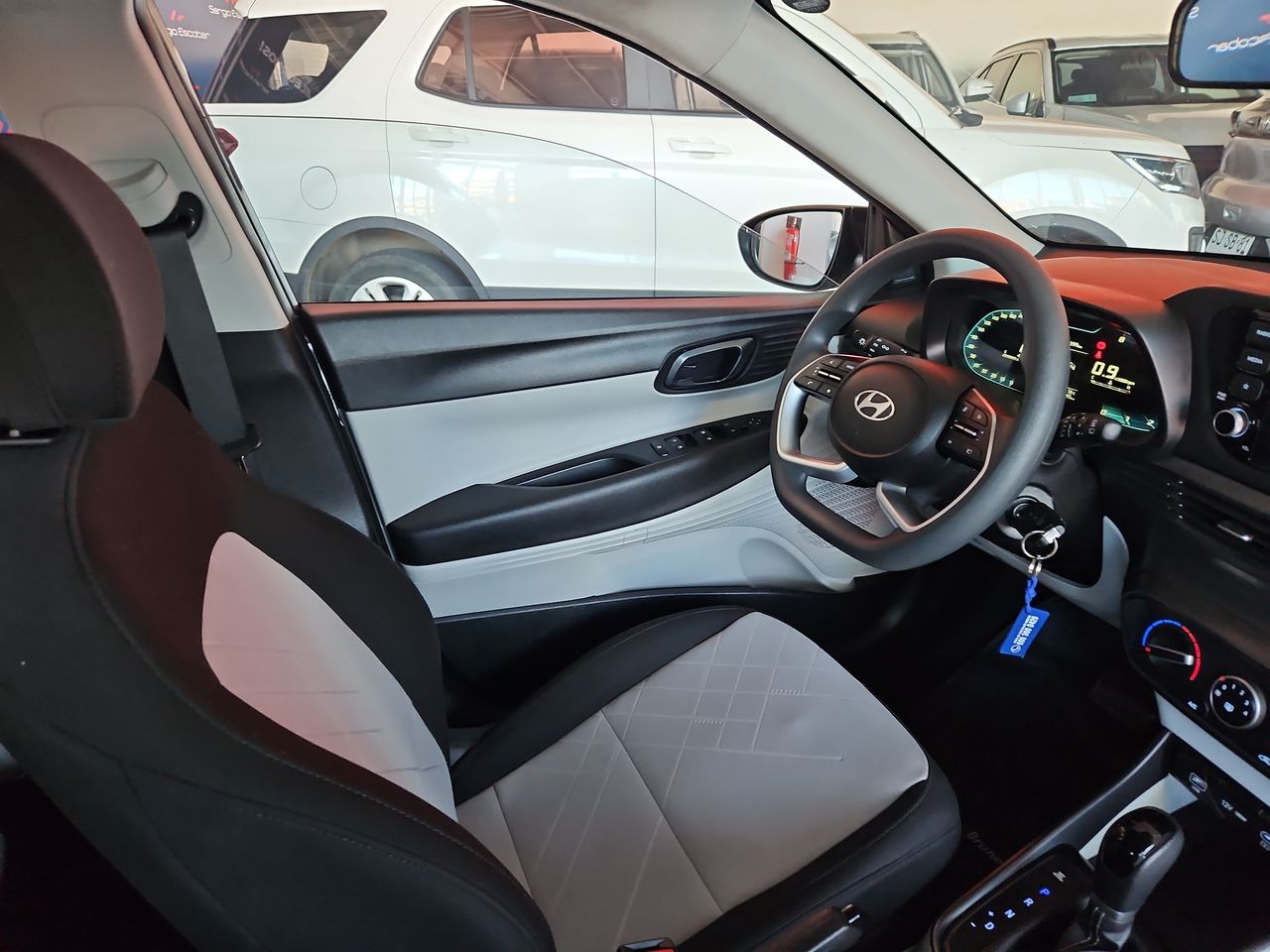 Hyundai I-20 I20 B13 Mpi 1.4 Aut 2024 Usado en Usados de Primera - Sergio Escobar