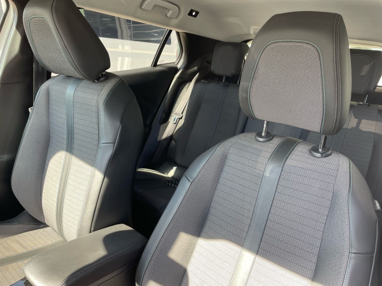 Peugeot 2008 1.2 Allure Pack Puretech 130 Mt 2022 Usado  Usado en Webautos.cl