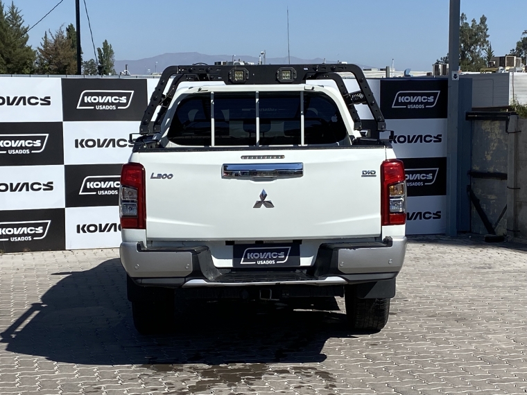 Mitsubishi L200 Katana Cr 2.4 2021 Usado  Usado en Kovacs Usados