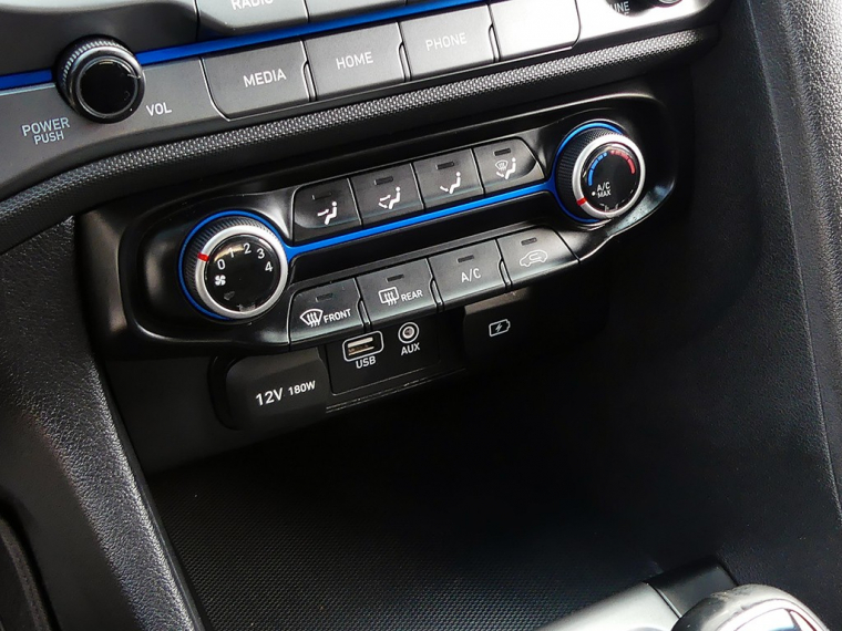 Hyundai Veloster Js Hb 2.0 2019 Usado  Usado en Webautos.cl