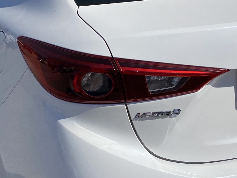 Mazda 3 SedÁn S 7g Mt 2.0 2020 Usado  Usado en Webautos.cl