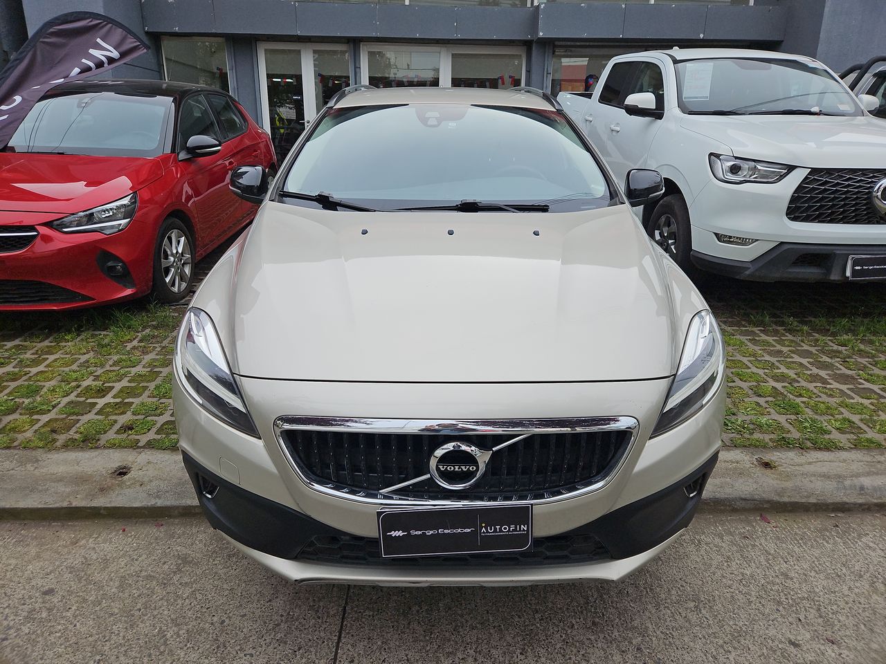 Volvo V40 V40 2018 Usado en Usados de Primera - Sergio Escobar