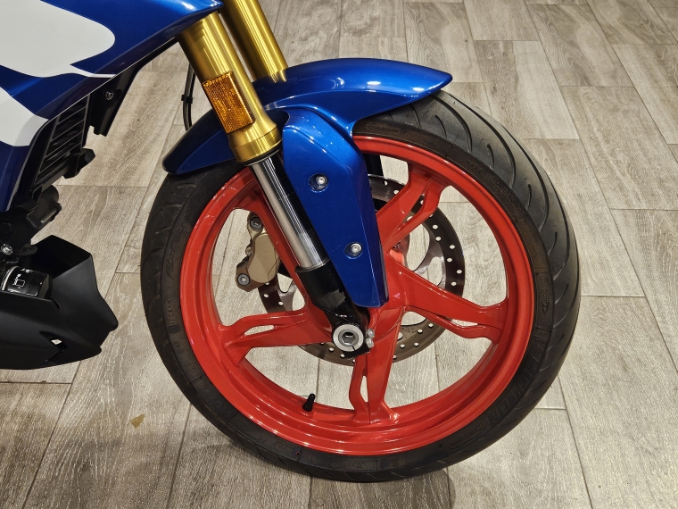 Bmw G 310 r . 2025 Usado en BMW Premium Selection