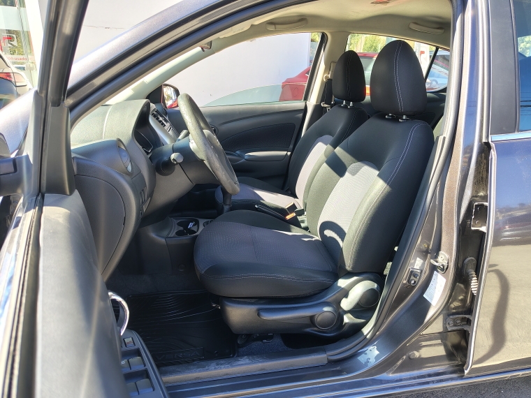 Nissan Versa Versa Advance 1.6 2018 Usado en Rosselot Usados