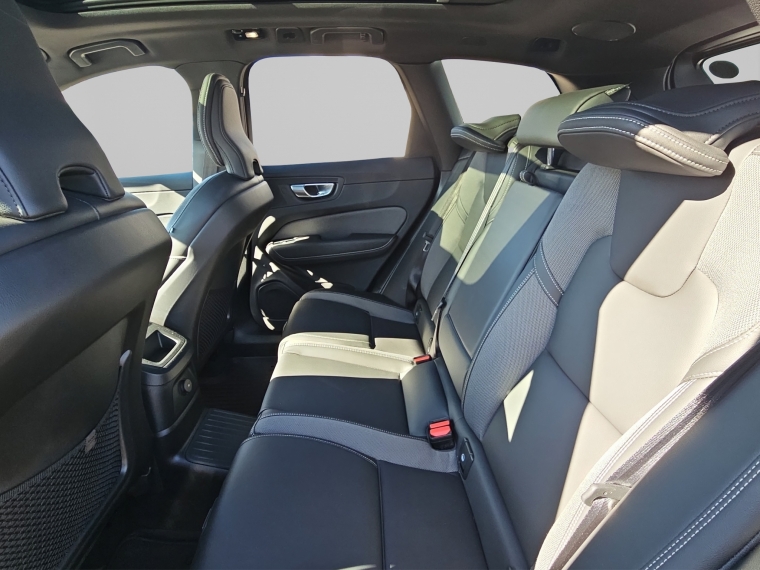 Volvo Xc60 T8 Awd Recharge Ultimate Dark 2025 Usado  Usado en BMW Premium Selection