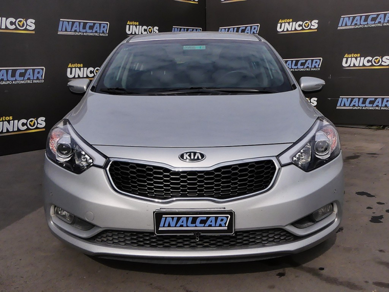 Kia Cerato 5 Ex 1.6 2016 Usado  Usado en Webautos.cl