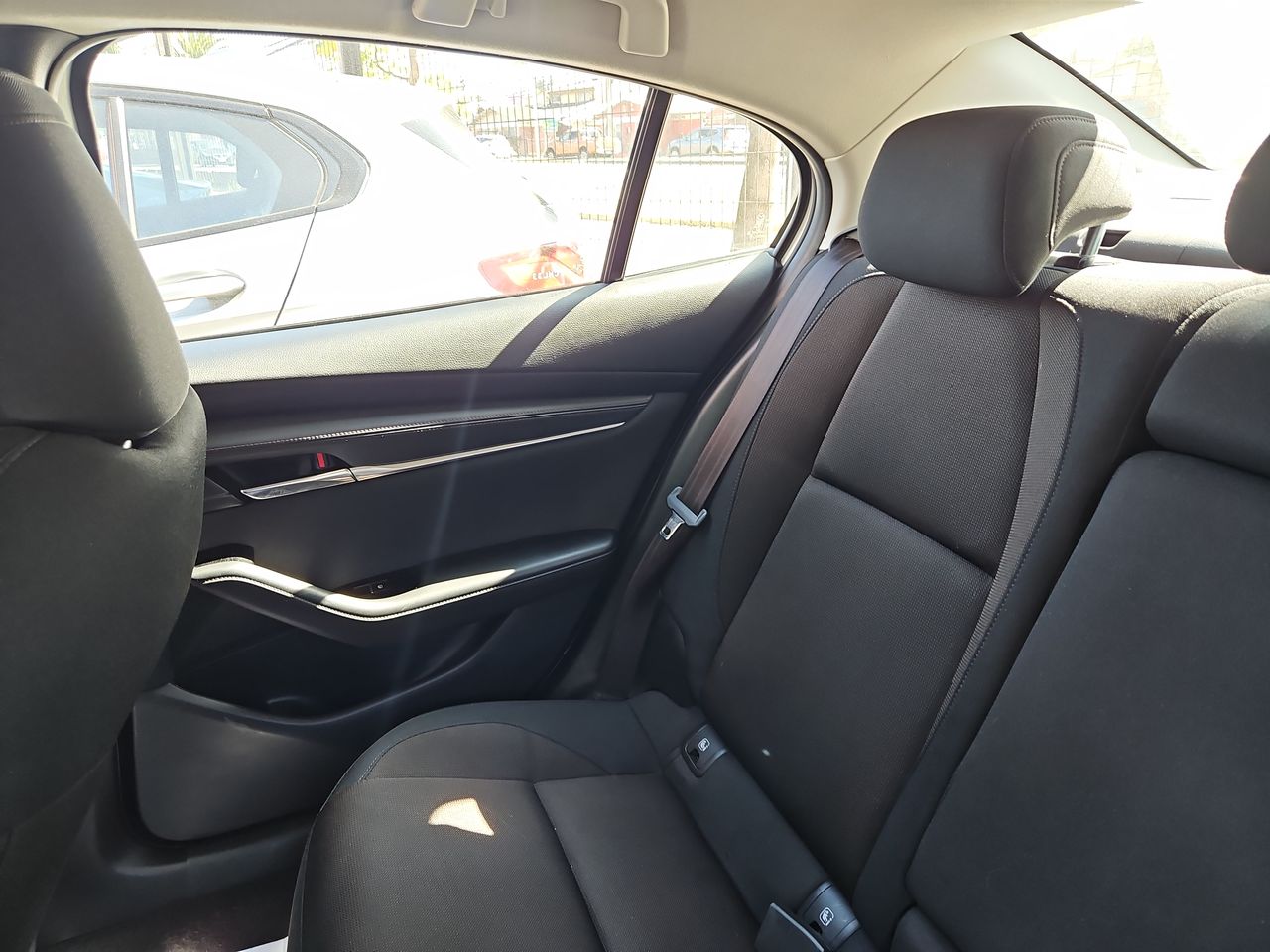 Mazda 3 3 Sedan 2.0 2023 Usado Usado en Webautos.cl Mazda 3 3 Sedan 2.0 2023 Usado Usado en Webautos.cl