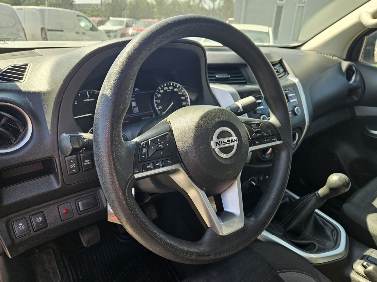 Nissan Navara D Cab Mt 4x4 2.3 2022 Usado  Usado en Autoselect Usados
