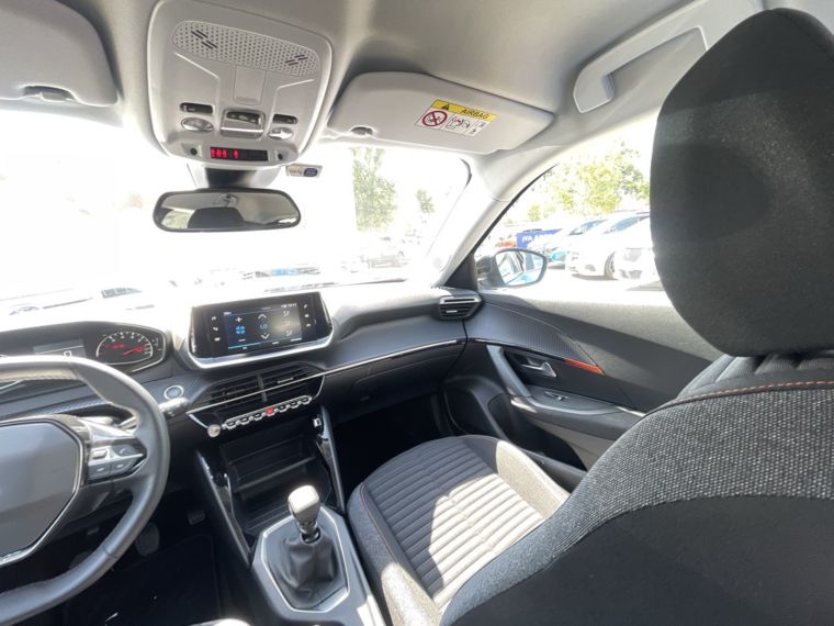 Peugeot 2008 1.2 Active Puretech 130 Mt 5p 2023 Usado  Usado en Webautos.cl