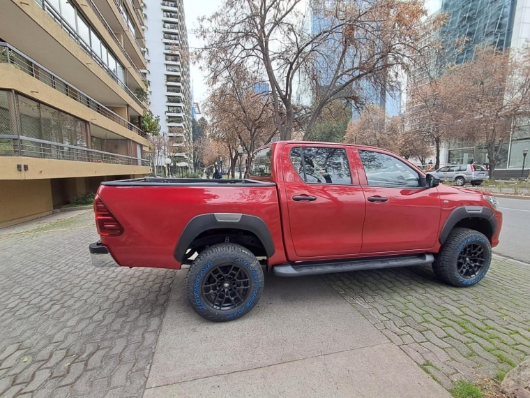 TOYOTA HILUX DX 4X2 2.4 - imagen 17