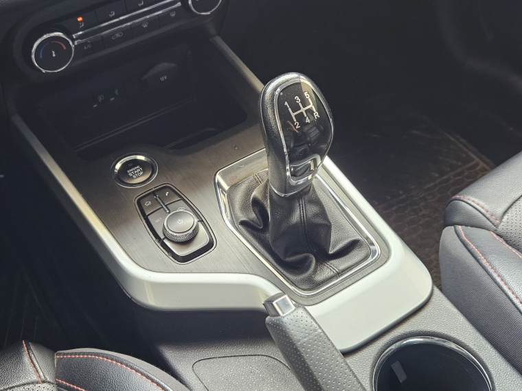 Chery Tiggo 3 — foto 12 de 20