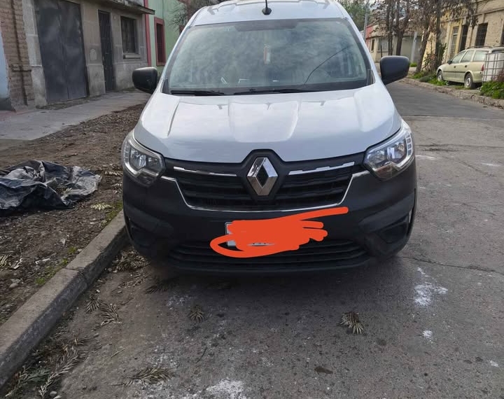 RENAULT EXPRESS MT 2022