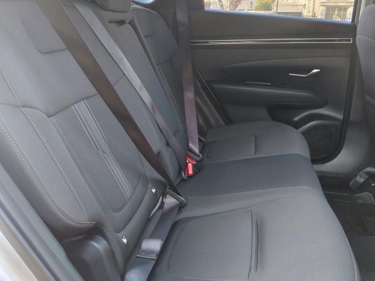 HYUNDAI TUCSON NX4 MPI 4X4 2.0 AUT - imagen 9