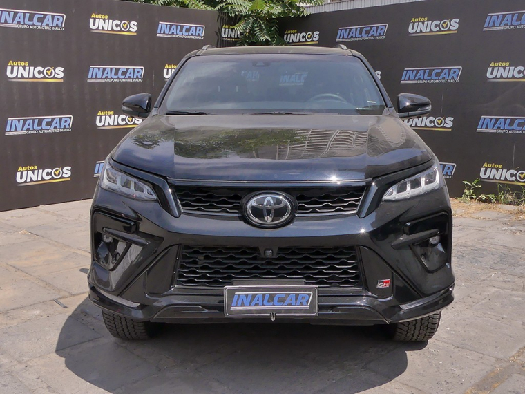 Toyota Fortuner 4x4 2.8 Aut 2023 Usado  Usado en Webautos.cl