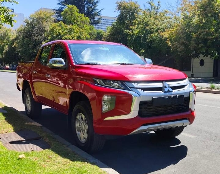 Mitsubishi L200 Katana Crt 4x4 2.4 2023  Usado en GT Autos