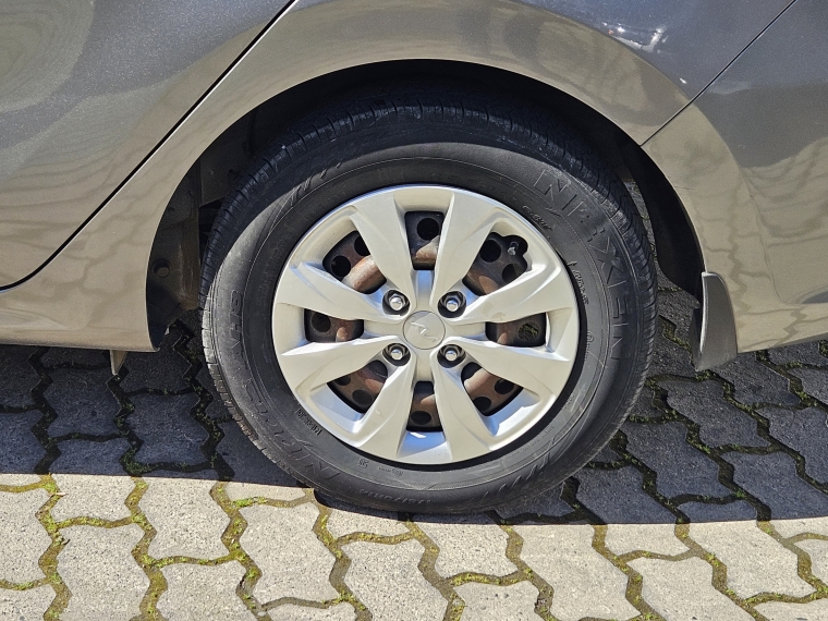 Kia Soluto 1.4 Lx 2022 Usado  Usado en Kovacs Usados
