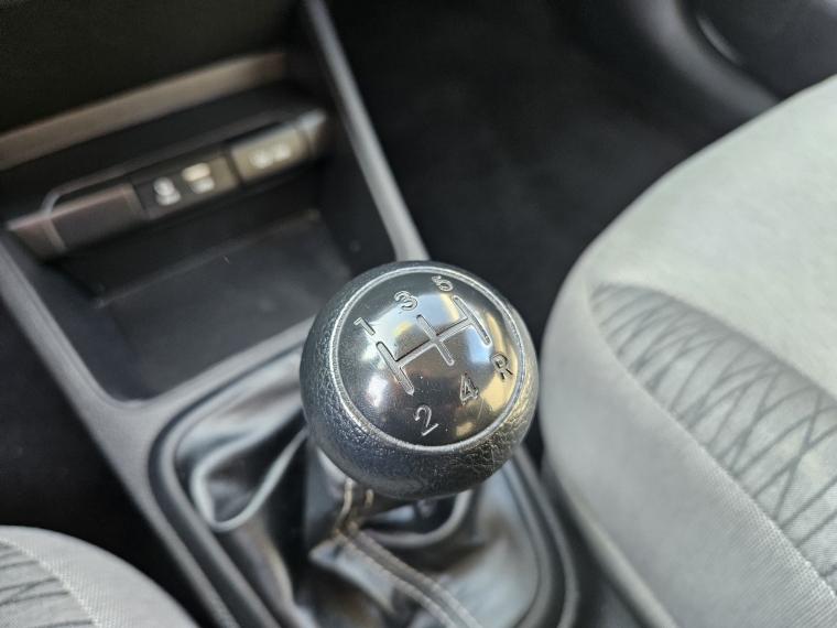 Kia Soluto Soluto Lx 1.4l 5mt G Ll Euro 6b - 2328 2024 Usado en Rosselot Usados