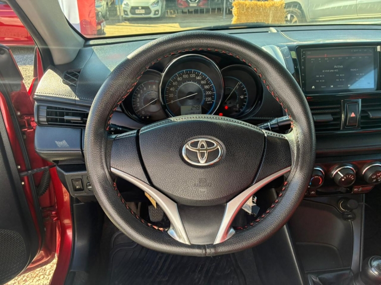 Toyota Yaris Xli 1.5  2014 Usado  Usado en Webautos.cl