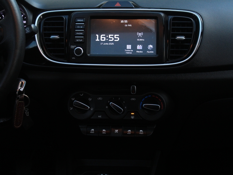 Kia Soluto 1.4 Ex Sonroof  Mt 2024 Usado  Usado en Kovacs Usados