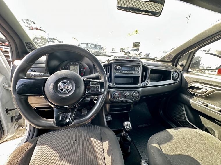 Ram 700 700 Slt Cs 1.4 2023 Usado  Usado en Webautos.cl