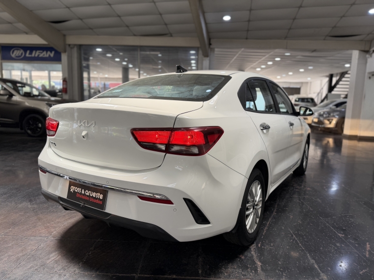 Kia Rio 4 Ex 1.4l 6mt Ci Full 2024  Usado en Grass & Arueste