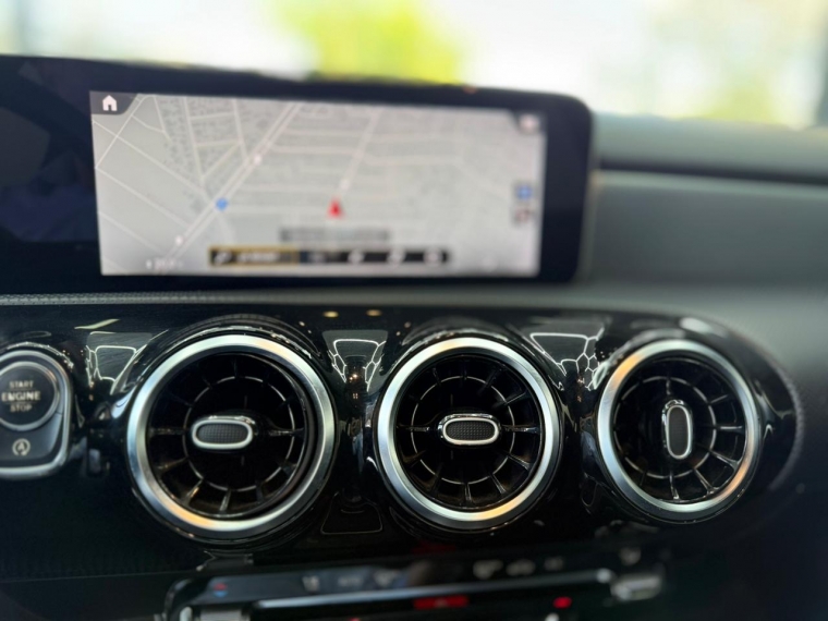 Mercedes benz A 200  Hb 1.3 Aut Amg Line  2019 Usado en Automotriz Olea Flaño