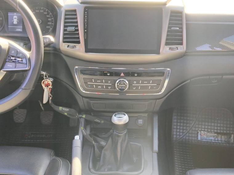 Ssangyong Musso Musso Dcab 4x4 2.2 2024 Usado en Rosselot Usados
