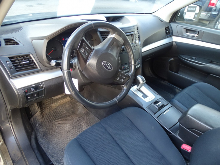 Subaru Outback 2.5 At 2014 Usado  Usado en Webautos.cl