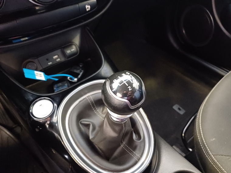Kia Soul New Soul Ex 1.6 Gsl 6mt Bi-color - 1767 2018 Usado en Rosselot Usados