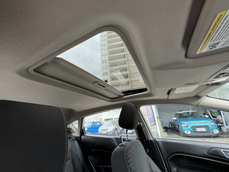 Ford Fiesta Titanium 1.6 2017 Usado  Usado en Kovacs Usados