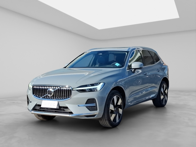 VOLVO XC60 T8 RECHARGE  2026