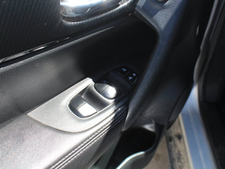 Nissan X-trail 2.5 Exclusive  At  4x4 2023 Usado  Usado en Kovacs Usados